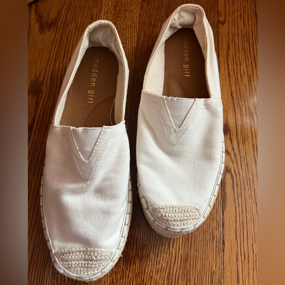 Madden Girl Maaui Cream Canvas Slip-On Espadrille Loafers